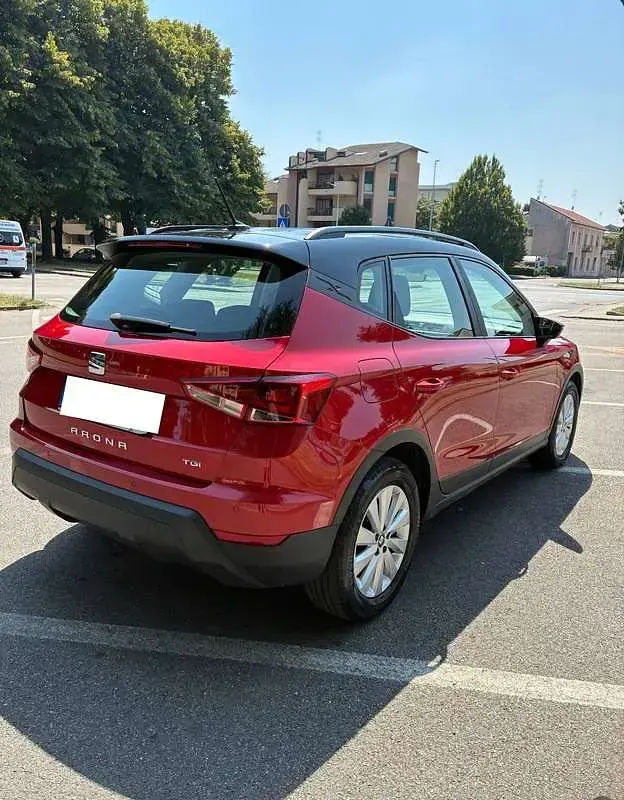 Usata Seat Arona XCELLENCE 90 CV (66 kW) 2021 Rosso SUV