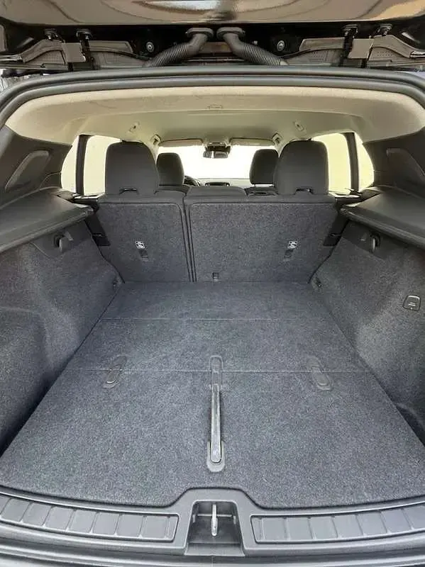 Usata Volvo XC40 Core 129 CV (94 kW) 2022 Nero SUV