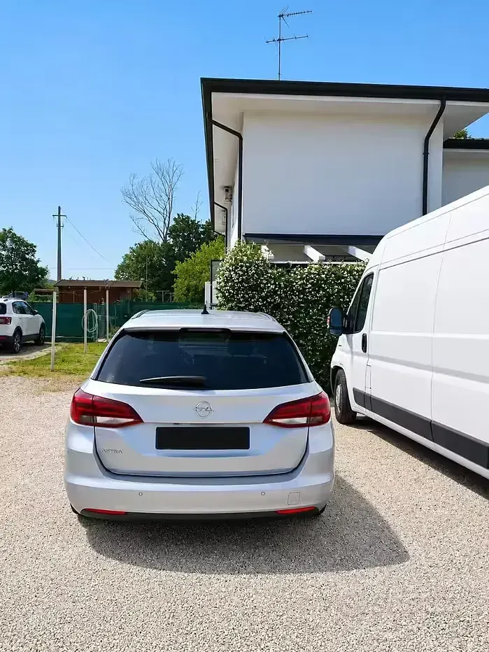 Usata Opel Astra 122 CV (89 kW) 2020 Grigio Station wagon