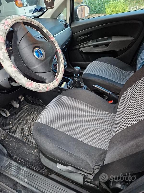 Usata Fiat Grande Punto 2007 Nero Utilitaria