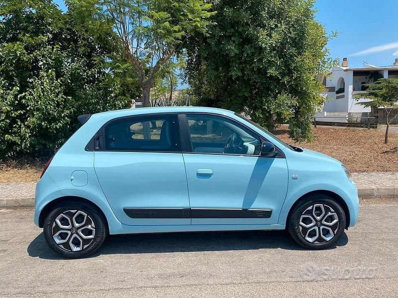 Usata Renault Twingo 58 CV (42 kW) 2022 Blu Utilitaria