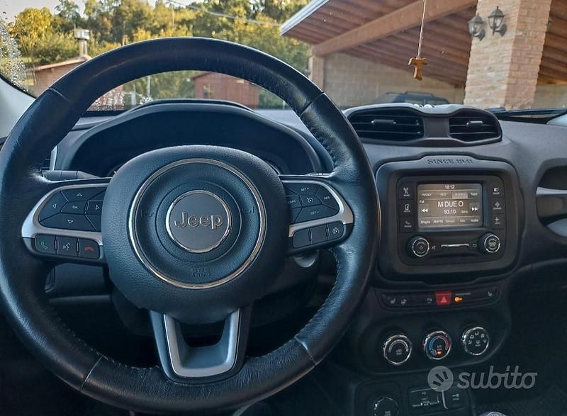 Usata Jeep Renegade Longitude 140 CV (102 kW) 2017 Nero SUV