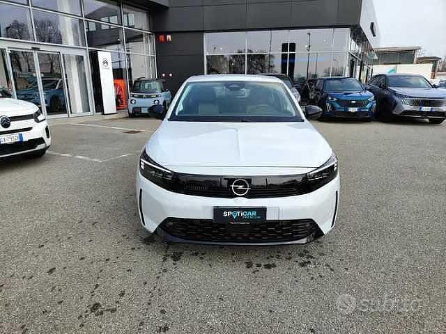 Nuova Opel Corsa 101 CV (74 kW) 2025 Utilitaria