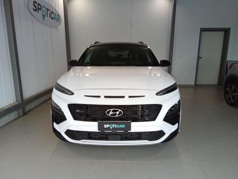 Usata Hyundai Kona N Line 120 CV (88 kW) 2022 Bianco SUV