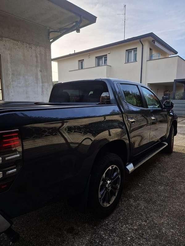 Usata Mitsubishi L200 150 CV (110 kW) 2020 Pick-up