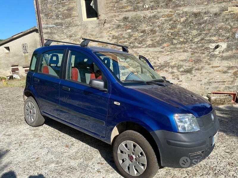 Usata Fiat Panda 4x4 60 CV (44 kW) 2006 Blu Utilitaria