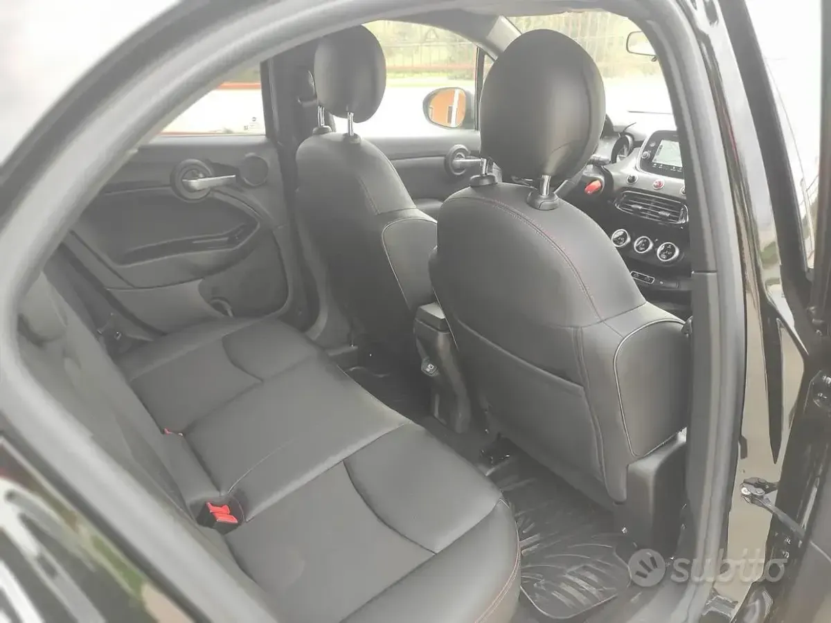 Usata Fiat 130 Sport 130 CV (95 kW) 2022 Nero Station wagon
