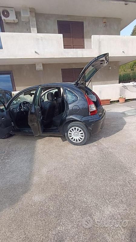 Usata Citroën C3 95 CV (69 kW) 2010 Nero Berlina