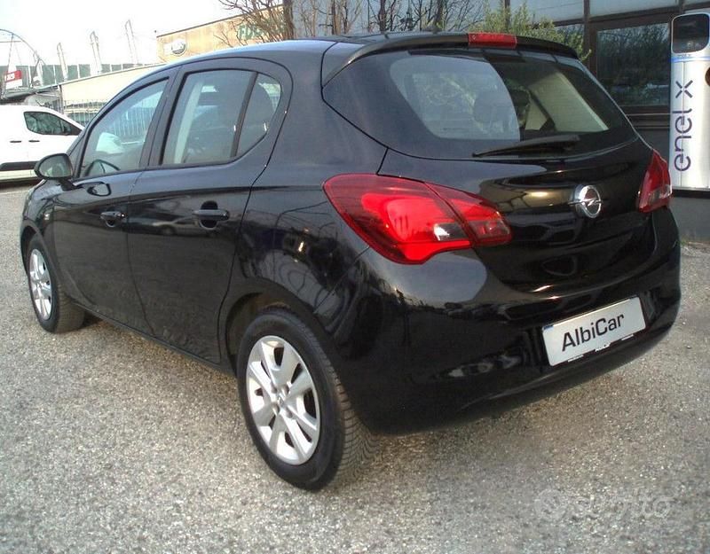 Usata Opel Corsa Cosmo 90 CV (66 kW) 2016 Nero Utilitaria