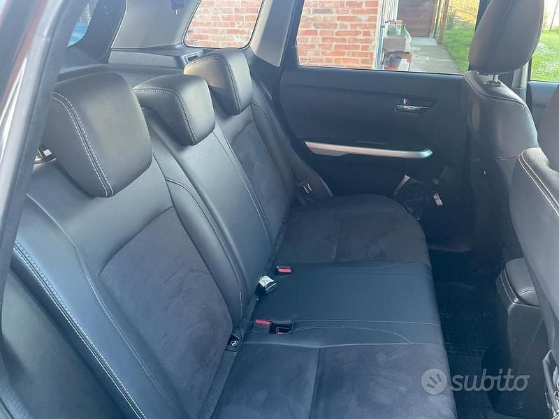 Usata Suzuki Vitara 120 CV (88 kW) 2017 SUV