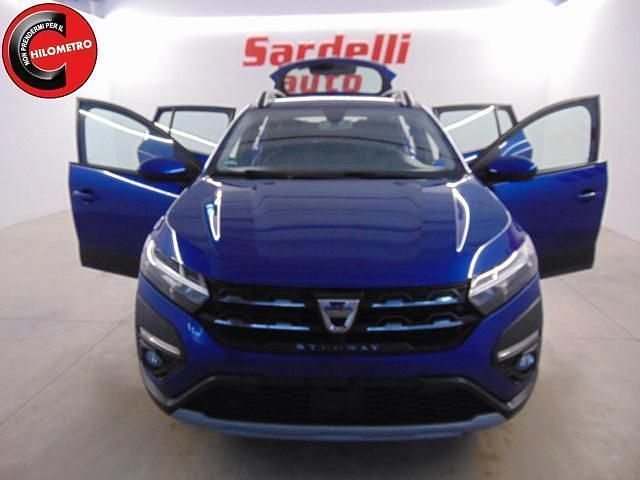 Usata Dacia Sandero Comfort 101 CV (74 kW) 2021 Blu Berlina