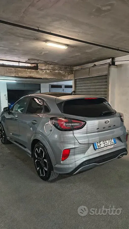 Usata Ford Puma 120 CV (88 kW) 2021 Grigio SUV