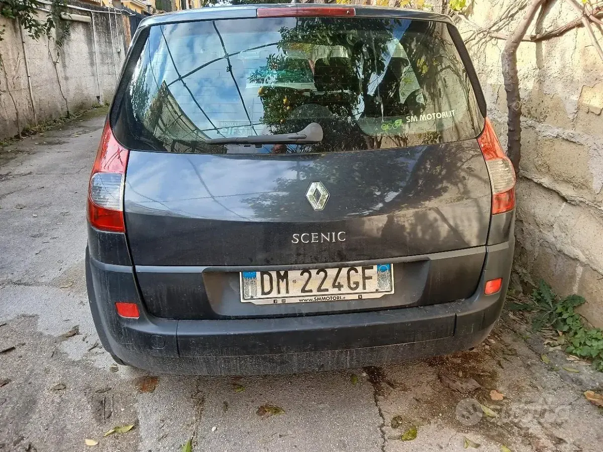 Usata Renault Scenic E-Tech 106 CV (77 kW) 2008 Grigio Monovolume