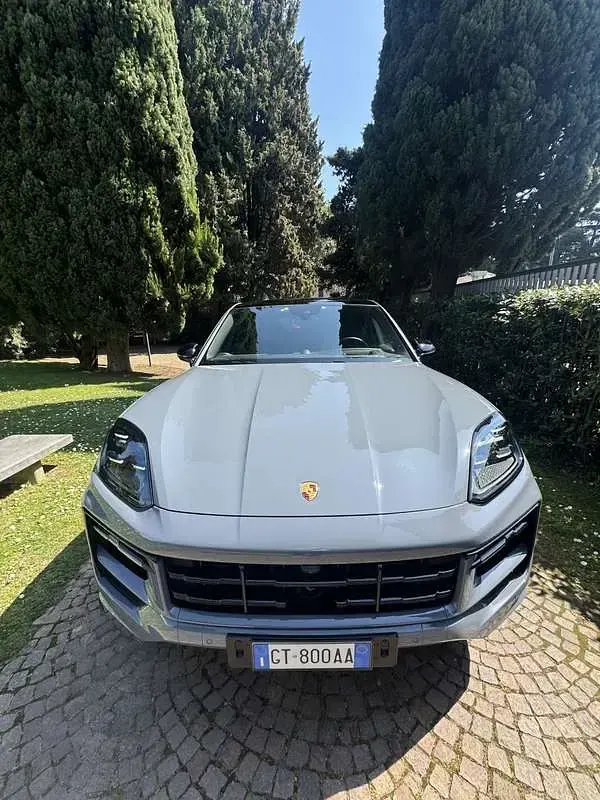 Usata Porsche Cayenne 305 CV (224 kW) 2024 SUV