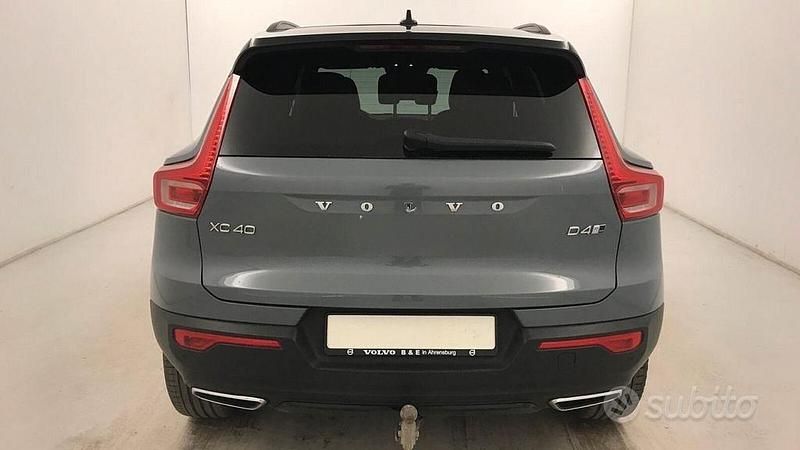 Usata Volvo XC40 197 CV (144 kW) 2020 Grigio SUV