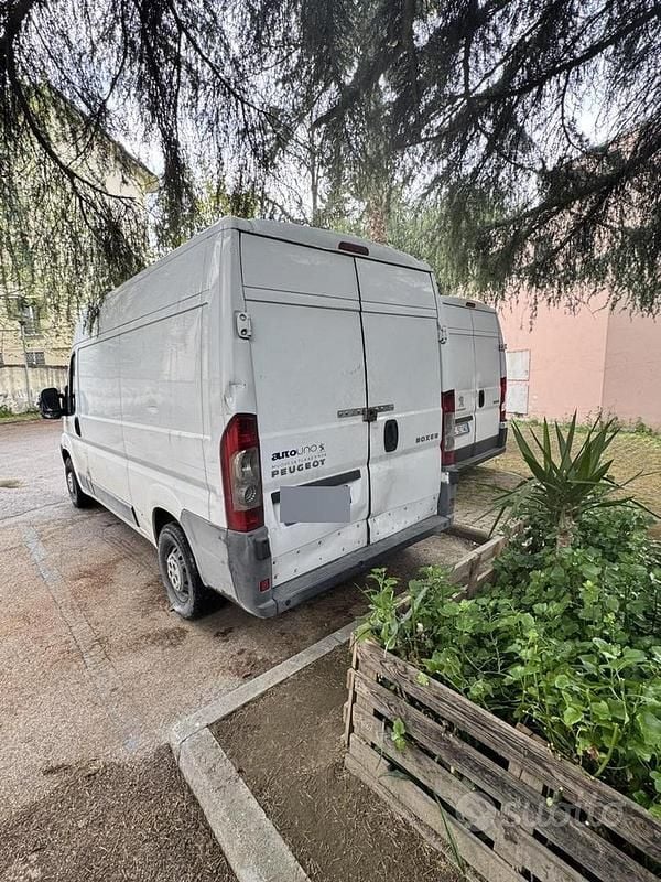 Usata Peugeot Boxer 101 CV (74 kW) 2011 Furgone