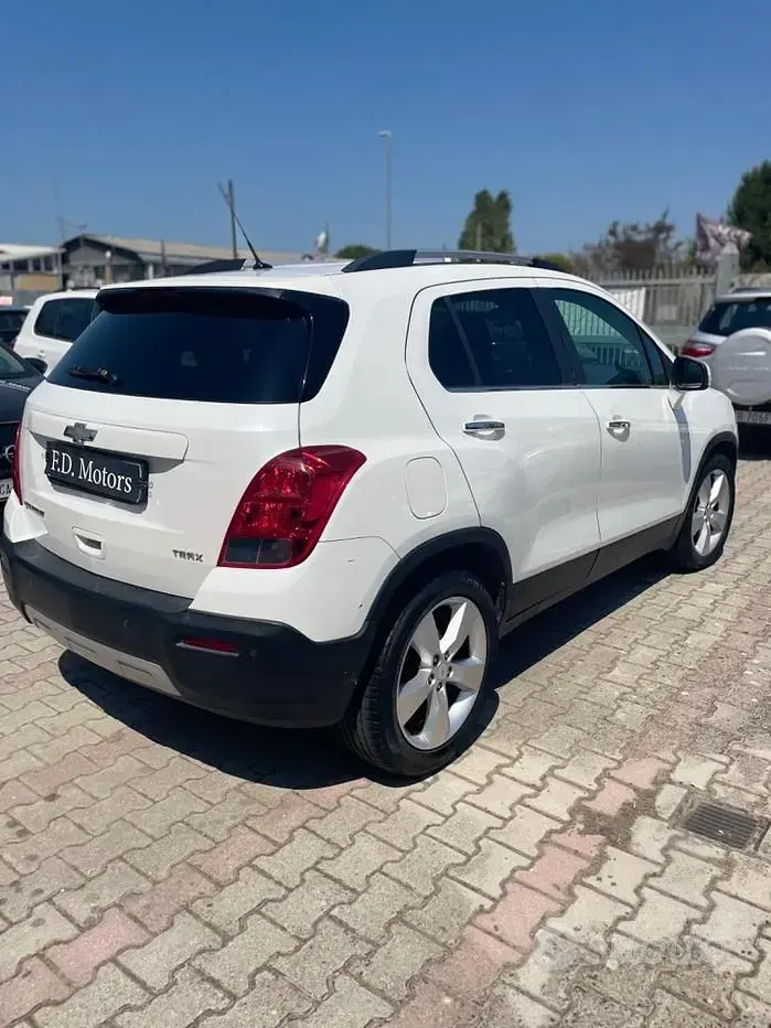 Usata Chevrolet Trax LT 131 CV (96 kW) 2014 Bianco SUV
