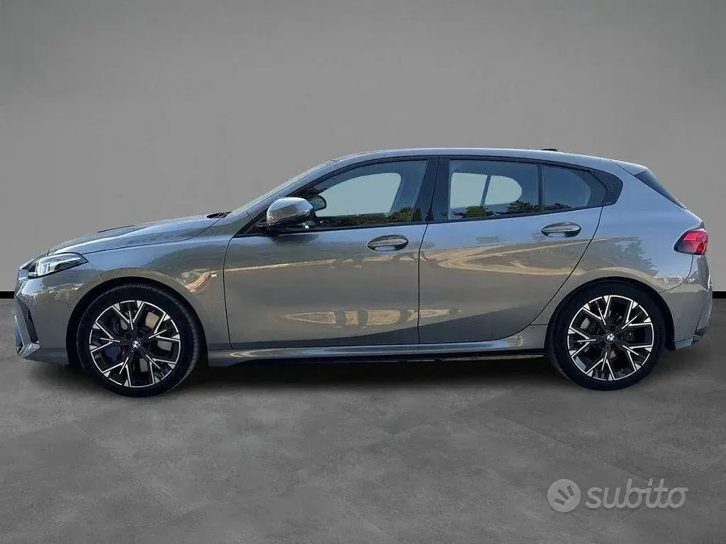 Usata BMW 120 M Sport 156 CV (114 kW) 2024 Grigio Berlina