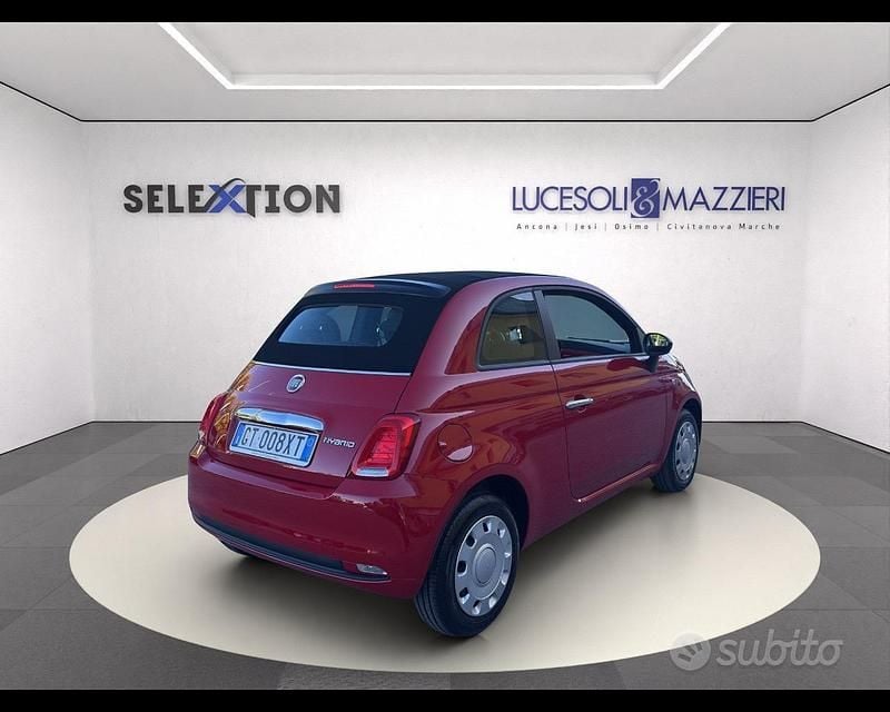 Usata Fiat 500 70 CV (51 kW) 2024 Rosso Cabrio