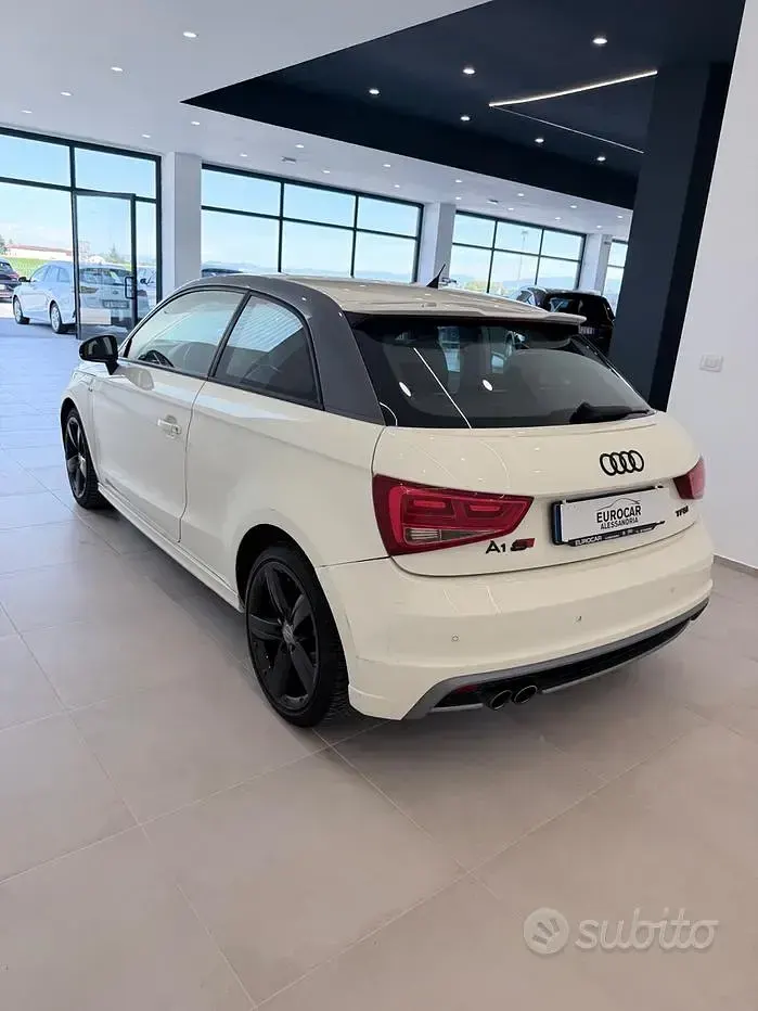 Usata Audi A1 Ambition 122 CV (89 kW) 2012 Bianco Utilitaria