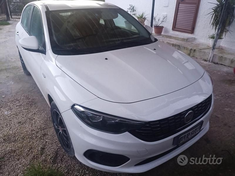 Usata Fiat Tipo Easy 95 CV (69 kW) 2019 Bianco Berlina