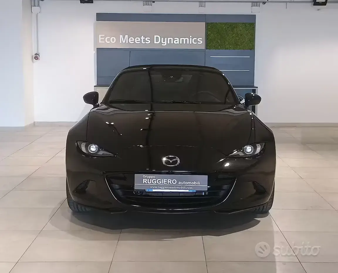Usata Mazda MX5 Exclusive-Line 132 CV (97 kW) 2025 Nero Cabrio