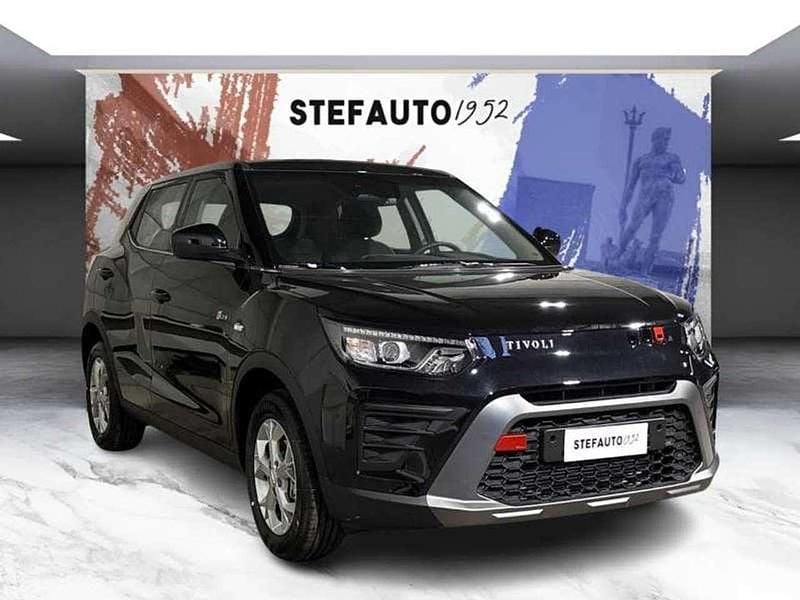 Nuova Ssangyong (KGM) Tivoli 135 CV (99 kW) 2026 Space black SUV