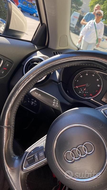 Usata Audi A1 86 CV (63 kW) 2011 Bianco Utilitaria