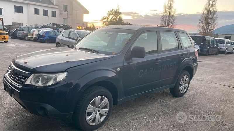 Usata Subaru Forester 2010 Blu SUV