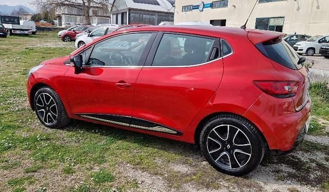 Usata Renault Clio IV 75 CV (55 kW) 2016 Rosso