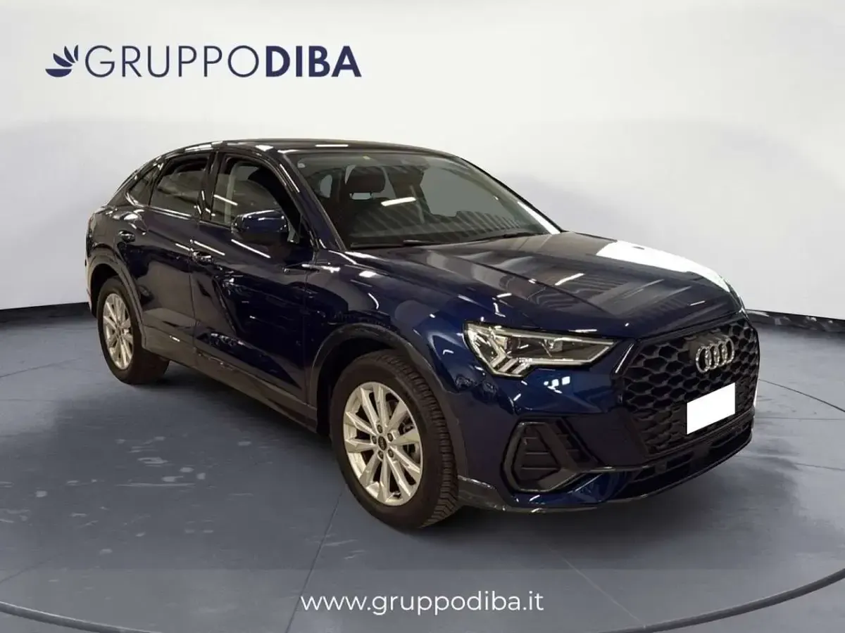 Usata Audi Q3 Sportback Business Plus 150 CV (110 kW) 2025 Blu SUV