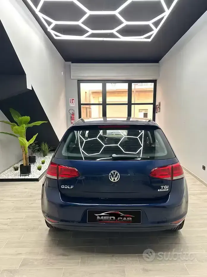 Usata VW Golf VII 110 CV (80 kW) 2015 Bluazzurro Utilitaria
