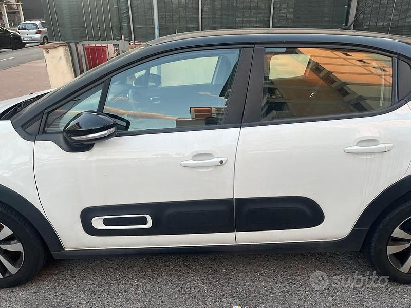 Usata Citroën C3 83 CV (61 kW) 2021 Utilitaria