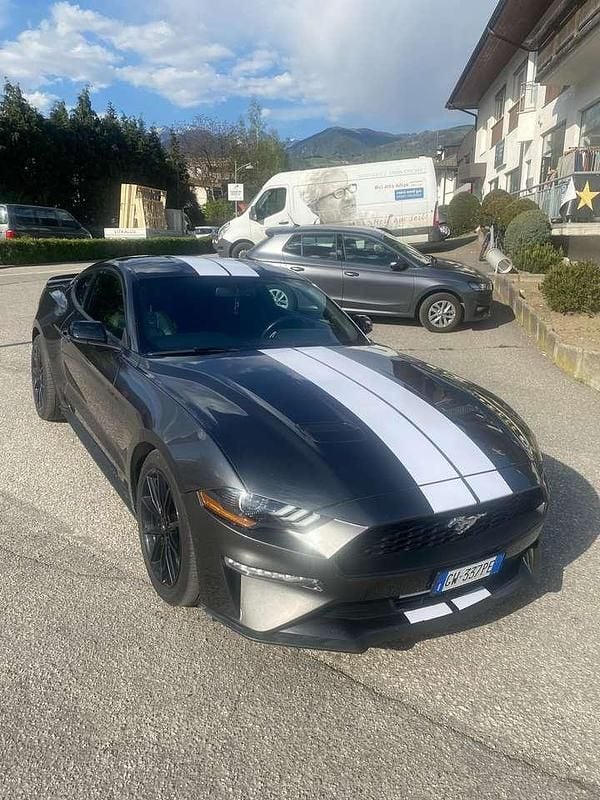 Usata Ford Mustang Fastback 314 CV (230 kW) 2017 Grigio Coupé