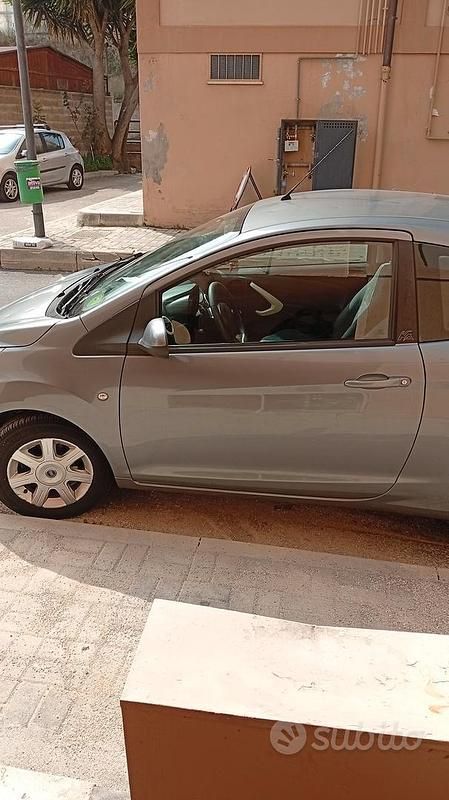 Usata Ford Ka 69 CV (50 kW) 2010 Grigio Utilitaria