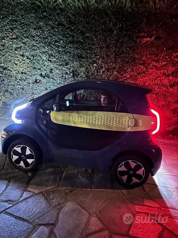 Usata XEV Yoyo 2024 Blu Utilitaria