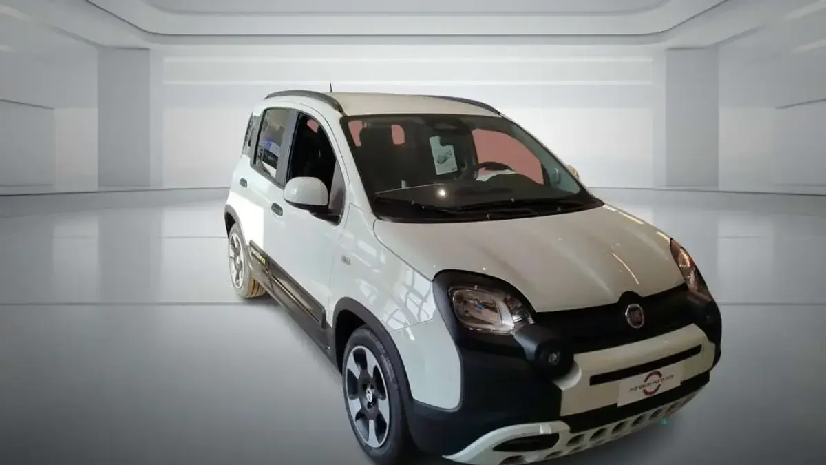 Nuova Fiat Panda S 69 CV (50 kW) 2025 Bianco Utilitaria