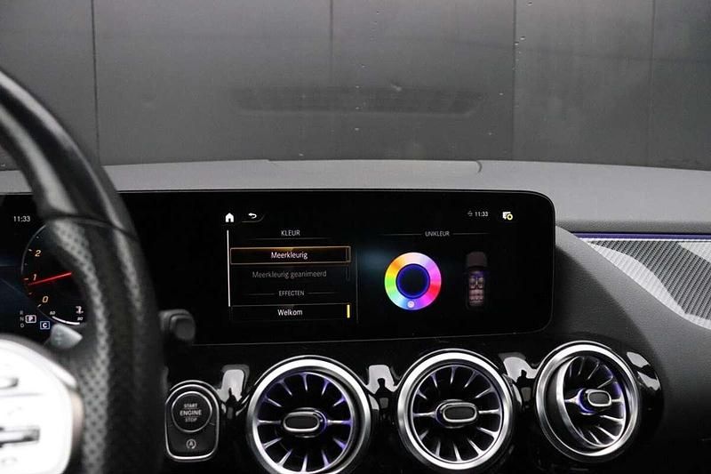 Usata Mercedes GLA180 136 CV (100 kW) 2022 Nero SUV