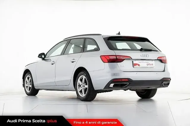 Occasion Audi A4 Design 136 PK (100 kW) 2022 Zilver Stationwagen