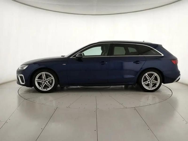 Usata Audi A4 S-Line 204 CV (150 kW) 2024 Blu Station wagon