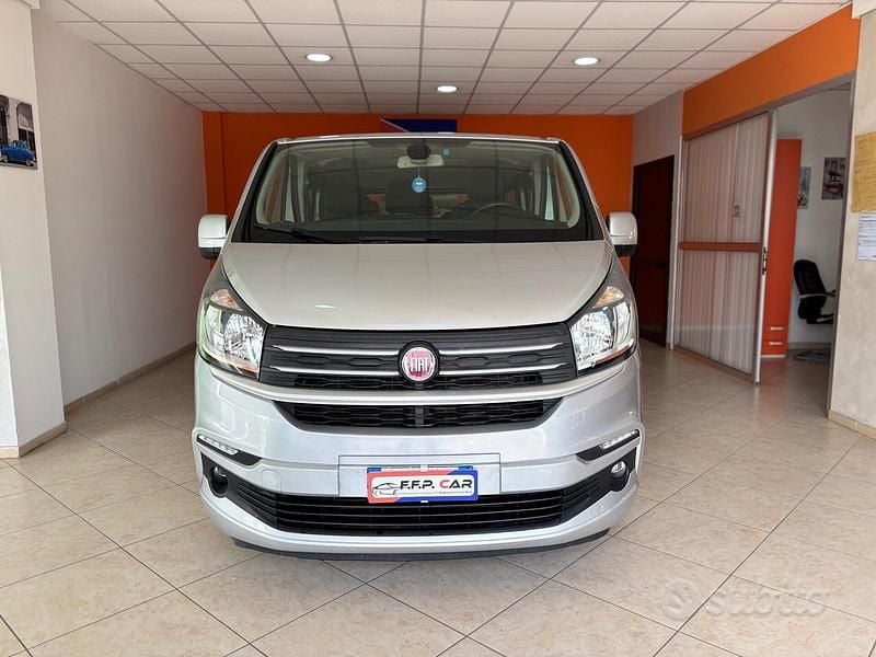 Usata Fiat Talento 145 CV (106 kW) 2017 Grigio Monovolume