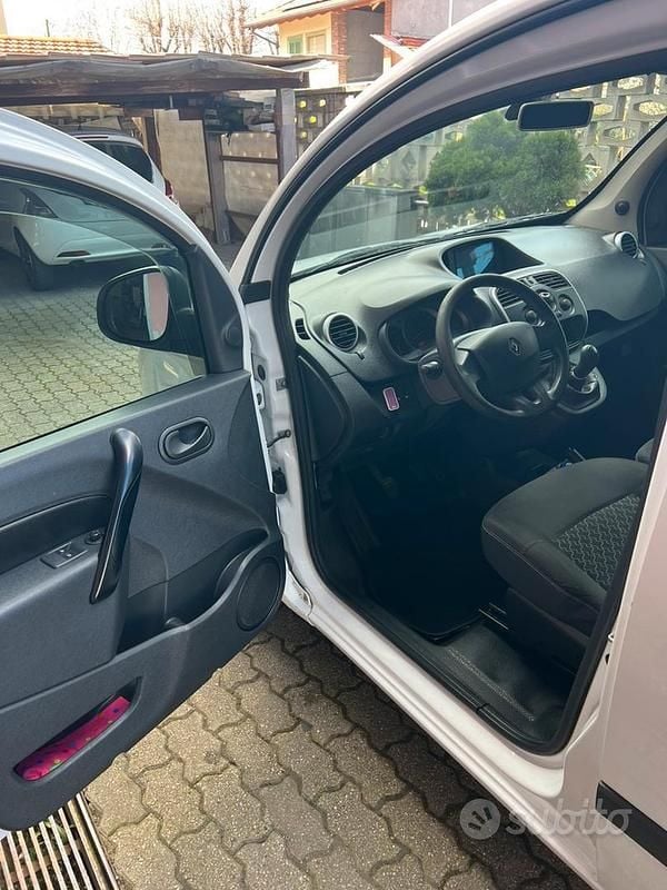 Usata Renault Kangoo 75 CV (55 kW) 2016 Bianco Monovolume