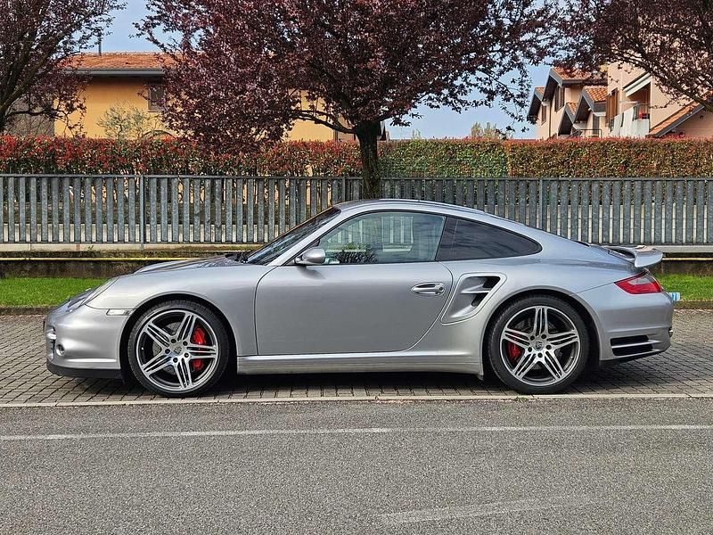 Usata Porsche 997 Turbo 480 CV (353 kW) 2007 Argento Coupé