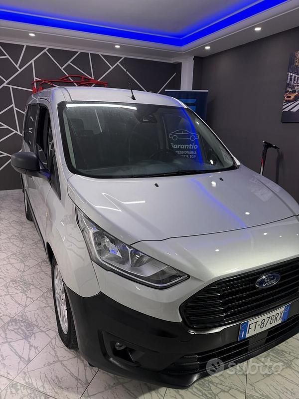 Usata Ford Tourneo Connect Titanium 120 CV (88 kW) 2019 Grigio Monovolume