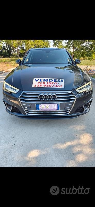 Usata Audi A4 S-Line 190 CV (139 kW) 2019 Grigio Station wagon