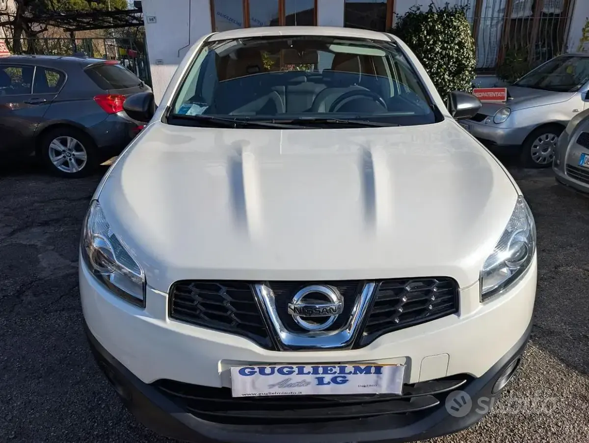 Usata Nissan Qashqai Acenta 110 CV (80 kW) 2013 Bianco SUV