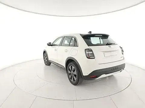 Usata Fiat 600 110 CV (80 kW) 2025 Bianco SUV