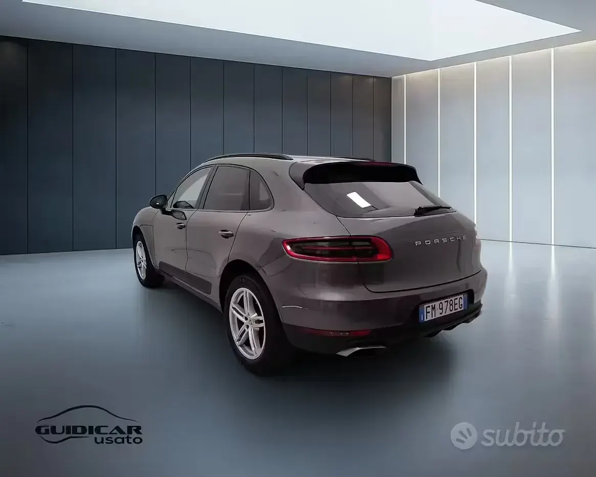 Usata Porsche Macan 252 CV (185 kW) 2017 Grigio SUV