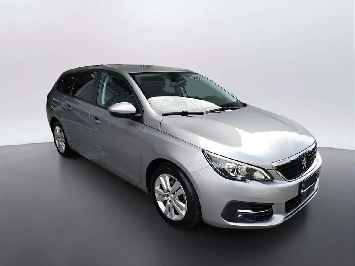 Usata Peugeot 308 SW Allure 131 CV (96 kW) 2019 Grigio Station wagon