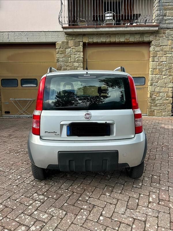 Usata Fiat Panda 4x4 2012 Grigio Utilitaria